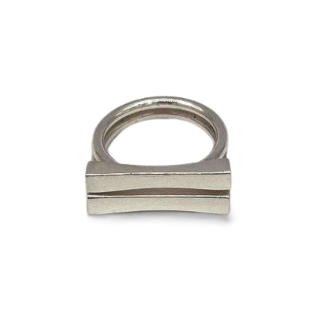 SILVER RING | NOA OMEGA