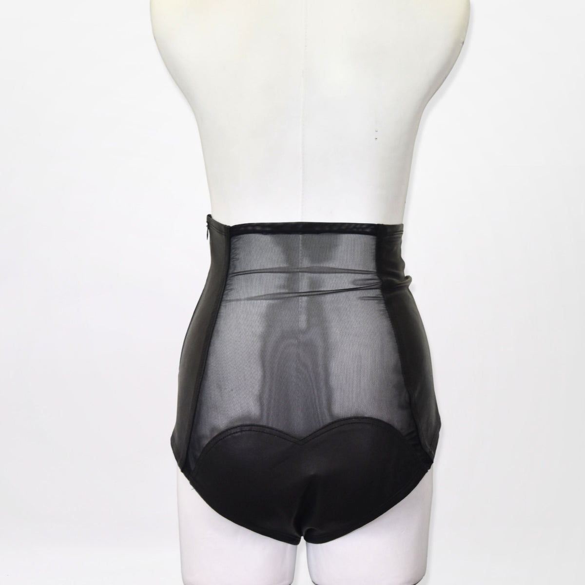 BETTY | BLACK | HIGH WAIST BRIEF