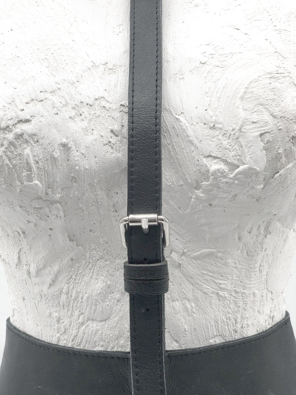 COLLAR HARNESS | SHEREE | BLACK